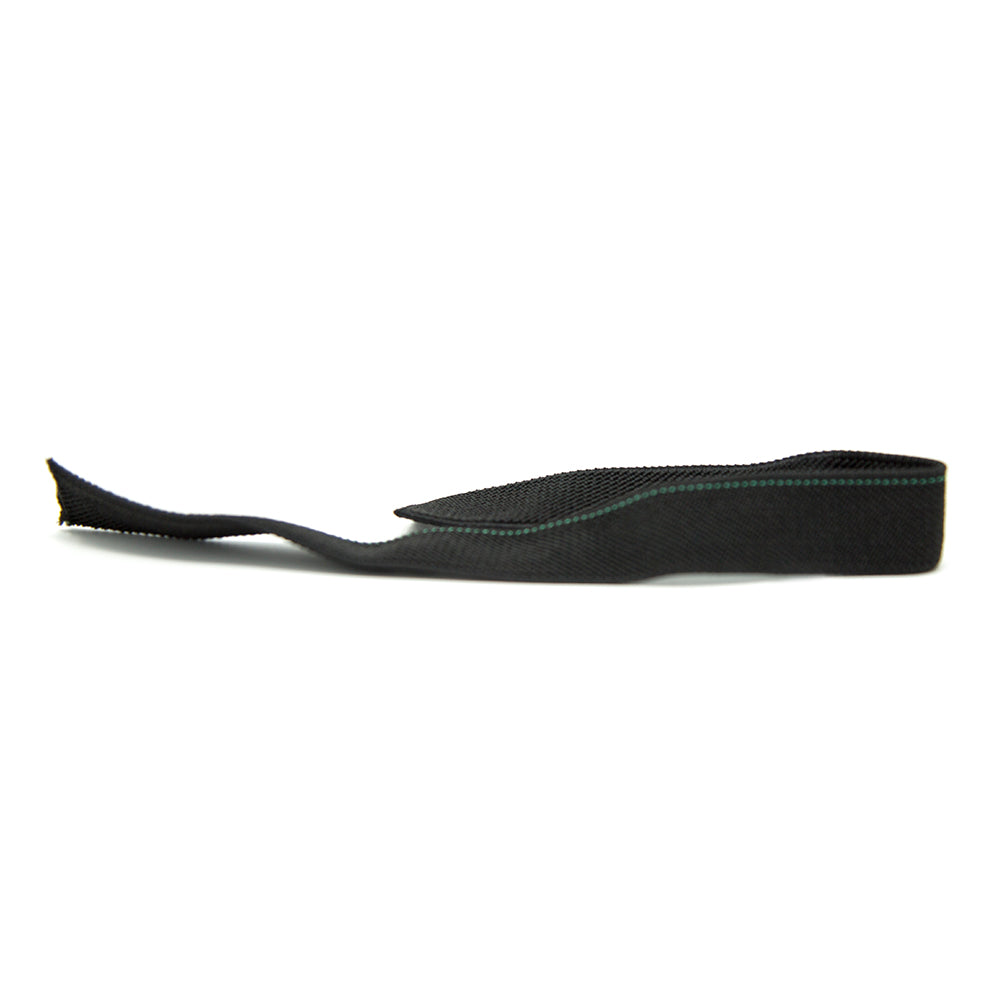 Black fabric spring pad strap.
