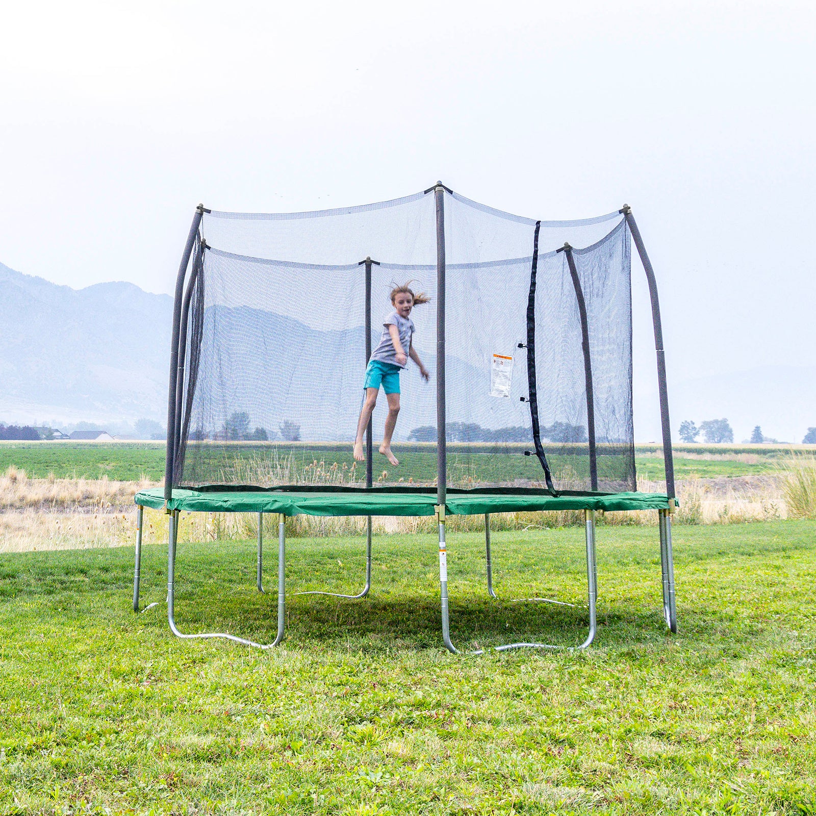 12' Round Trampoline