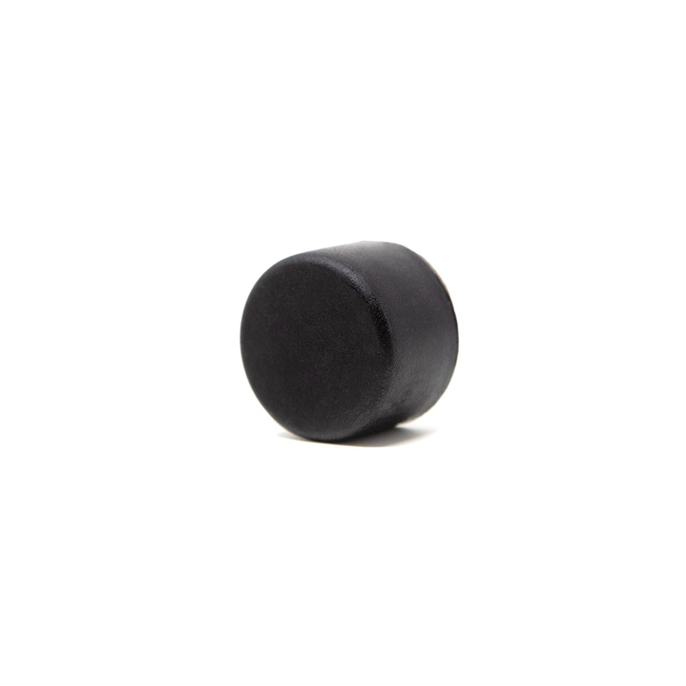 Replacement black inner tube cap. 